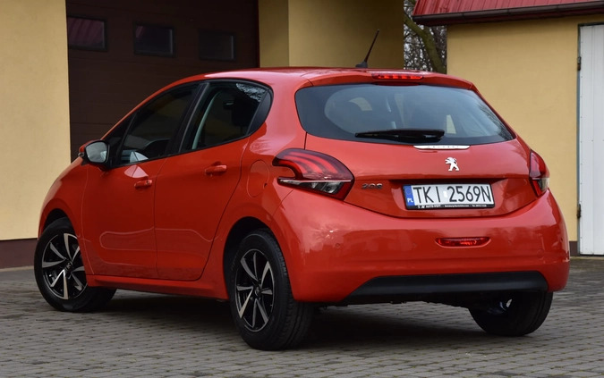 Peugeot 208 cena 34900 przebieg: 54717, rok produkcji 2018 z Janów Lubelski małe 704